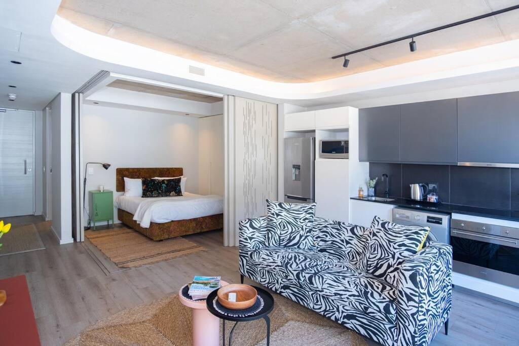 The Quarter - In The De Waterkant With Parking Apartment